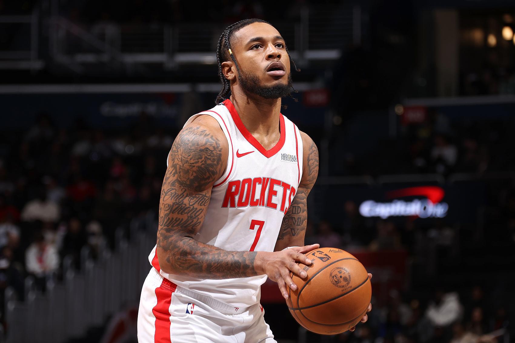 火媒：惠特摩尔总和乌度卡争执 但乌度卡希望前者将其转化为动力