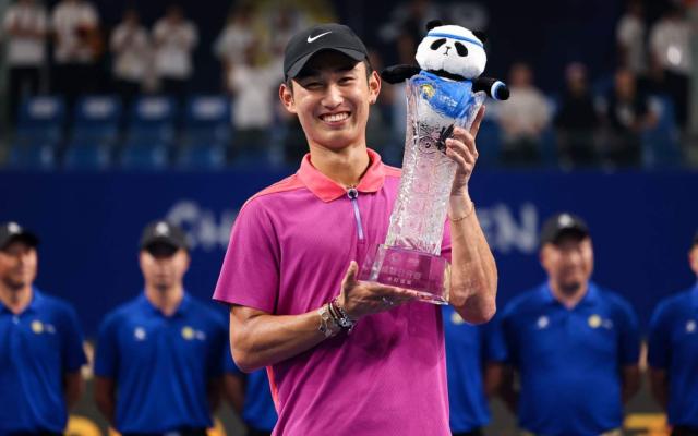 开云平台-05后商竣程刷新历史 生涯首夺巡回赛冠军